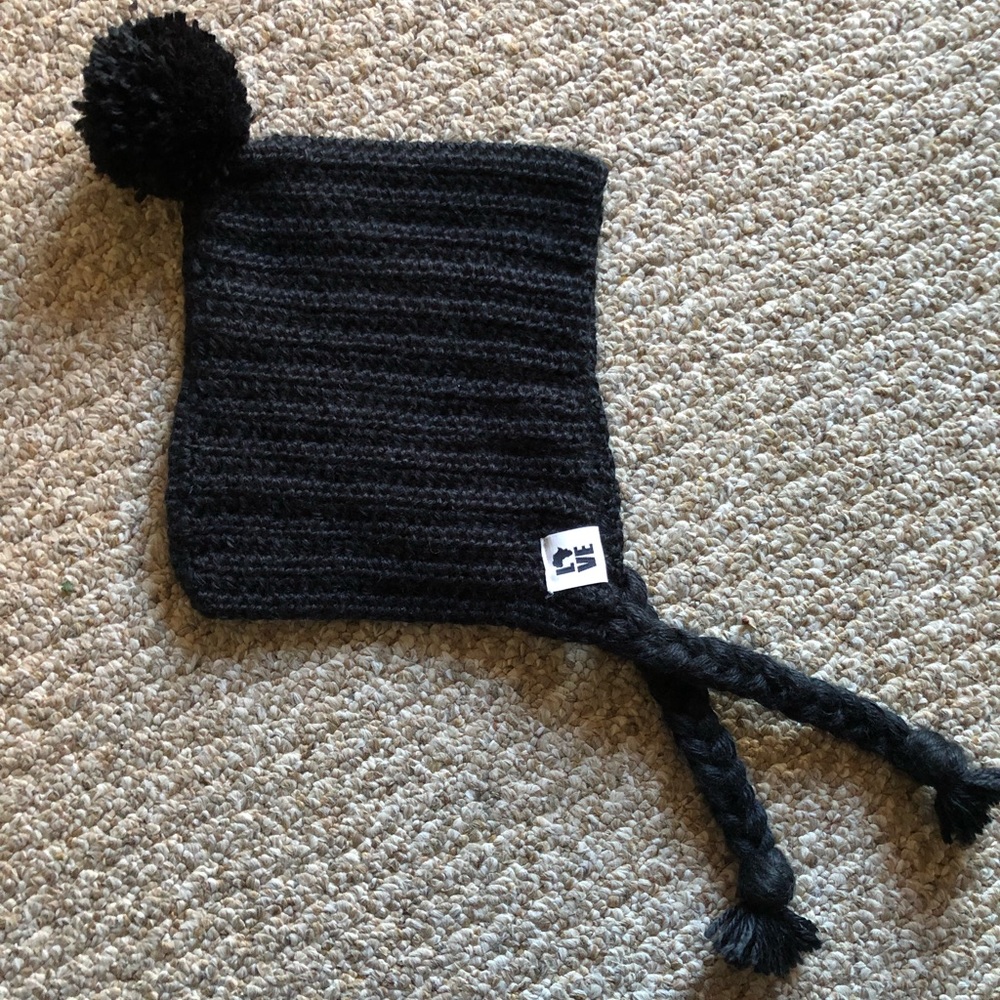 Black Krochet Kids beanie kid’s size 2/3 years old